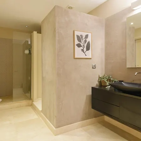 Villa Exclusive 6 En Bedroom - Nagueeles